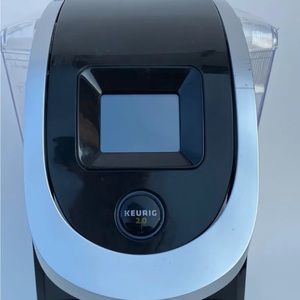 KEURIG 2.0 K200 Single- Serve K cup coffee maker!! Like New !